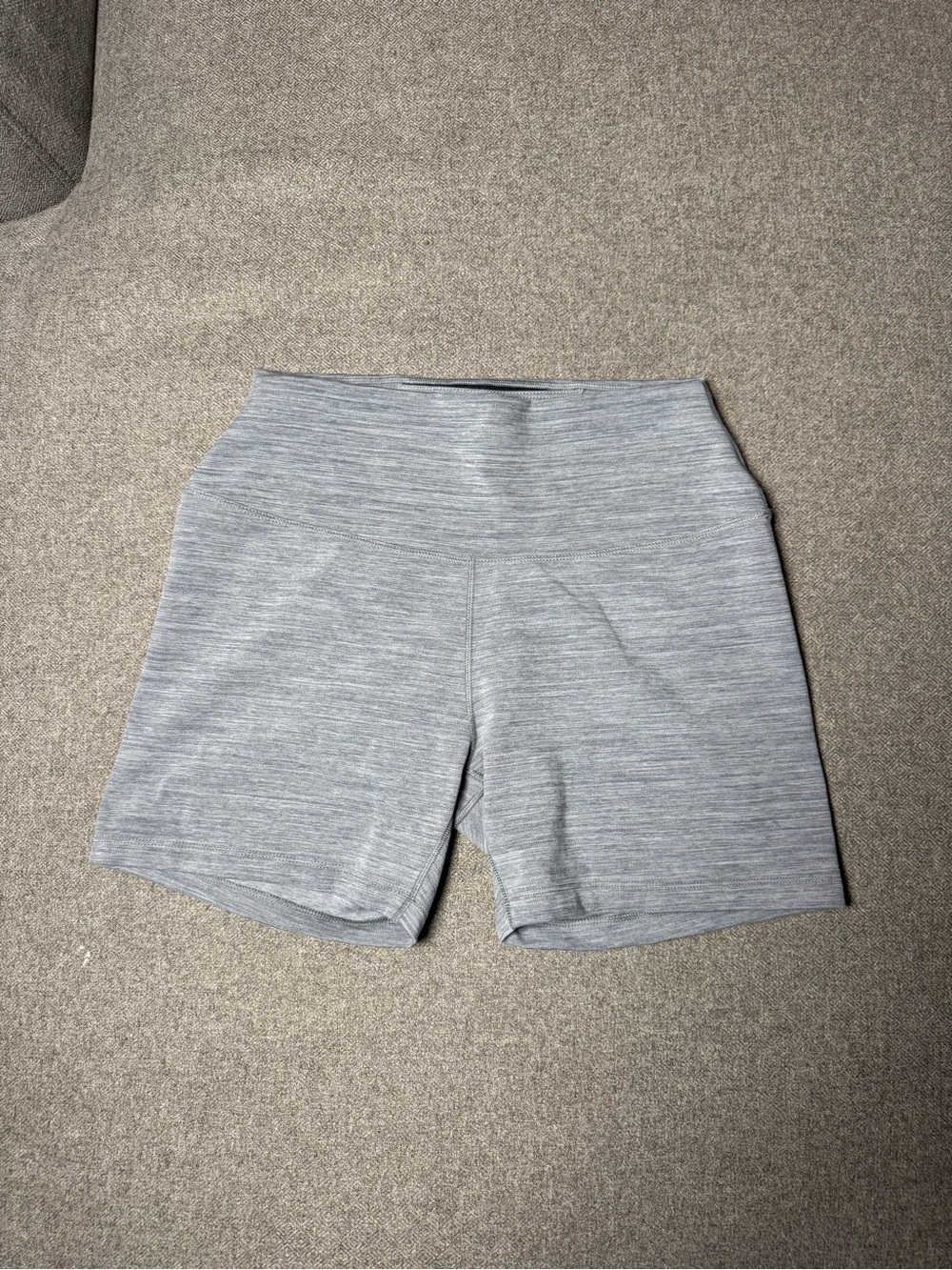 Nike One Dri-FIT Gray High-Rise Biker Shorts Size Large